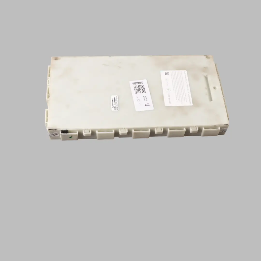 Front Elektronik Modul Steuergerät FEM für BMW F20 F30 F36 mit Teilenummer 9381102 BMW F20 F30 F36 Front Elektronik Modul Steuergerät FEM - SKU 9381102 - Teilenummer 9381102