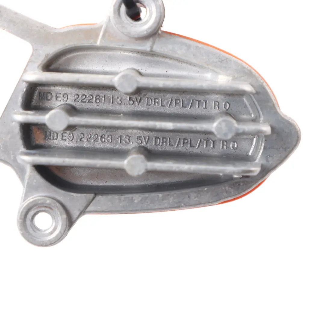 Indicator Module BMW F48 F49 LCI Front LED DRL Turn Signal Right O/S to with Part number 9477822 Indicator Module BMW F48 F49 LCI Front LED DRL Turn Signal Right O/S - SKU 9477822-1 - Part number 9477822