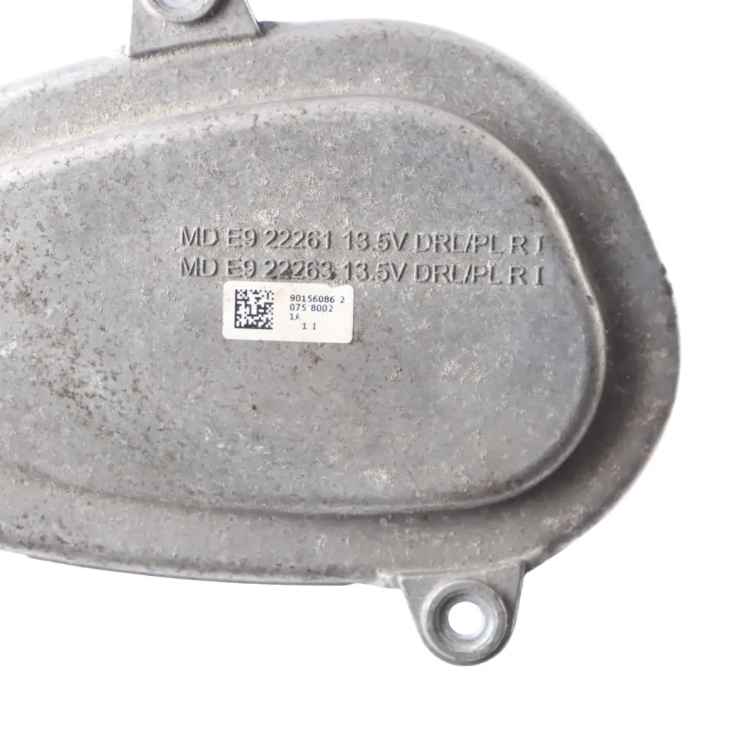 Indicator Module BMW F48 F49 LCI Front LED DRL Turn Signal Unit Right O/S to with Part number 9477822 Indicator Module BMW F48 F49 LCI Front LED DRL Turn Signal Unit Right O/S - SKU 9477822 - Part number 9477822