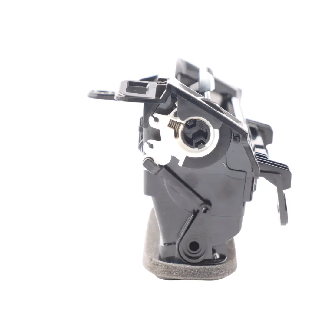 Fresh Air Grille BMW U06 U10 U11 U12 Dashboard Air Vent Right O/S to with Part number 9483526 Fresh Air Grille BMW U06 U10 U11 U12 Dashboard Air Vent Right O/S - SKU RHD-9483526 - Part number 9483526