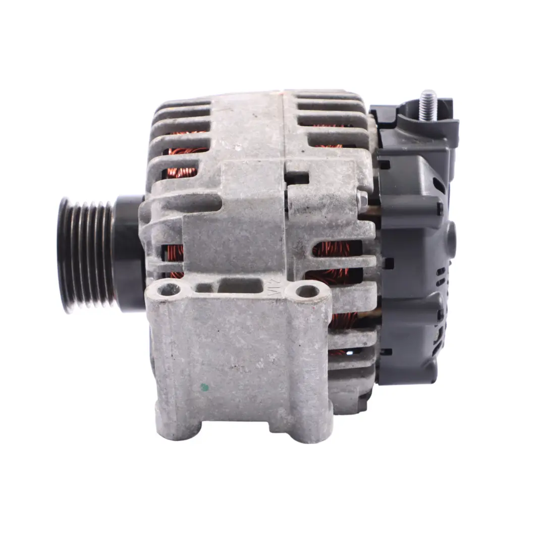 W207 OM651 Alternator 14V 150A Start/Stop do Mercedes W204 o numerze A0009060401 Mercedes W204 W207 OM651 Alternator 14V 150A Start/Stop - SKU A0009060401-1 - Numer Części A0009060401