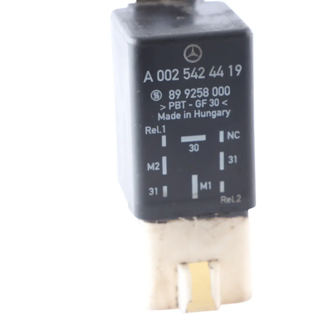 Kühlmittel Kühlerlüfter Relais Steuermodul für Mercedes Vito W639 mit Teilenummer A0025424419 Mercedes Vito W639 Kühlmittel Kühlerlüfter Relais Steuermodul - SKU A0025424419-1 - Teilenummer A0025424419