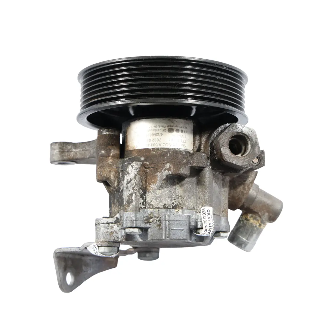 W907 Diesel Pompe Direction Assistée pour Mercedes Vito Viano W639 W906 à propos du numéro de pièce A0034669301 Mercedes Vito Viano W639 W906 W907 Diesel Pompe Direction Assistée - SKU A0034669301 - Numéro de pièce A0034669301