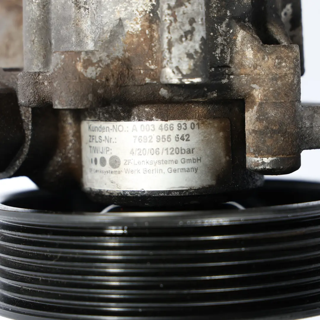 W907 Diesel Bomba Dirección Asistida para Mercedes Vito Viano W639 W906 con número de pieza A0034669301 Mercedes Vito Viano W639 W906 W907 Diesel Bomba Dirección Asistida - SKU A0034669301 - Número de pieza A0034669301