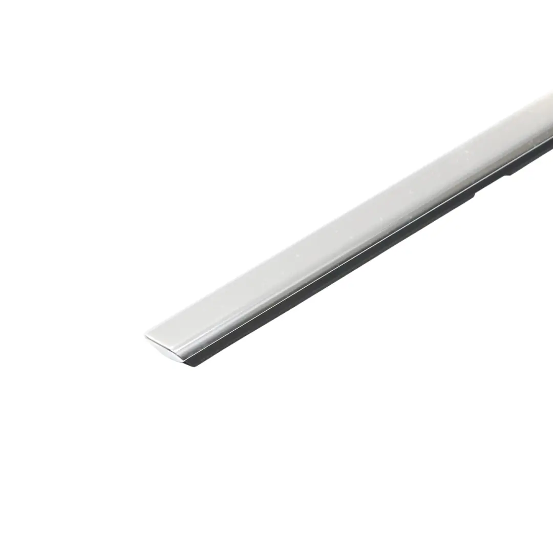 Mercedes C117 Finestrino Porta Striscia Posteriore Sinistro Cromo - SKU A1177350182 - Numero di parte A1177350182