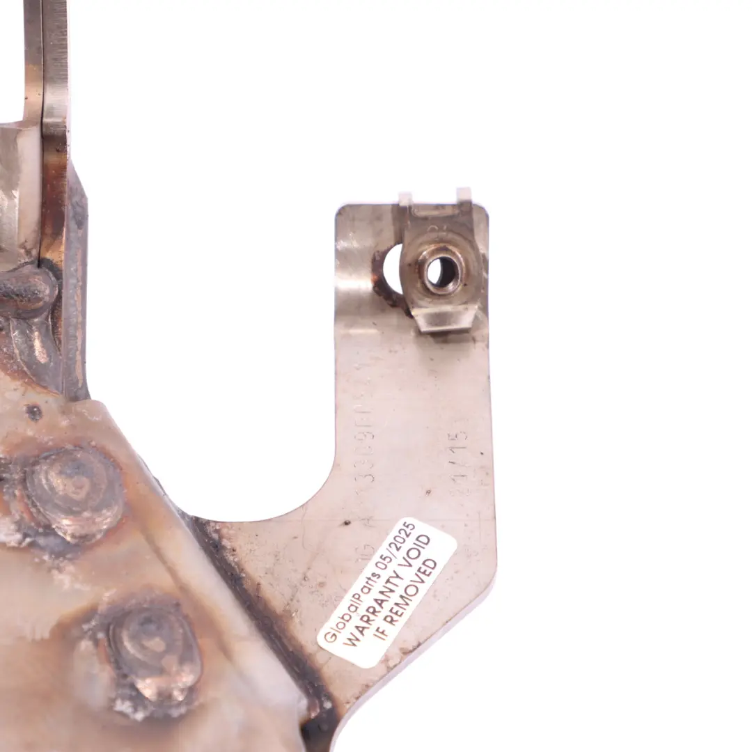 M133 Turbolader Halterung Träger für Mercedes W176 mit Teilenummer A1330900541 Mercedes W176 M133 Turbolader Halterung Träger - SKU A1330900541 - Teilenummer A1330900541