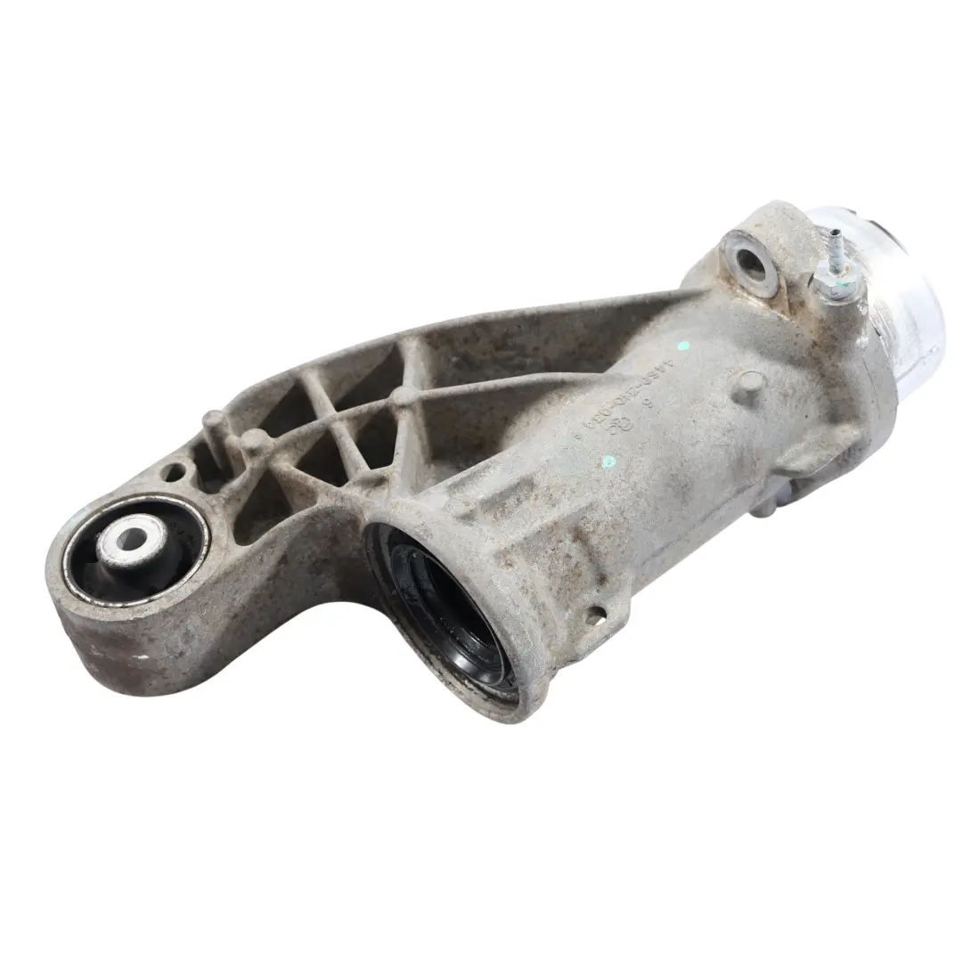 Mocowanie Uchwyt Dyfra Przód do Mercedes ML W164 o numerze A1643302102 Mercedes ML W164 Mocowanie Uchwyt Dyfra Przód - SKU A1643302102-1 - Numer Części A1643302102