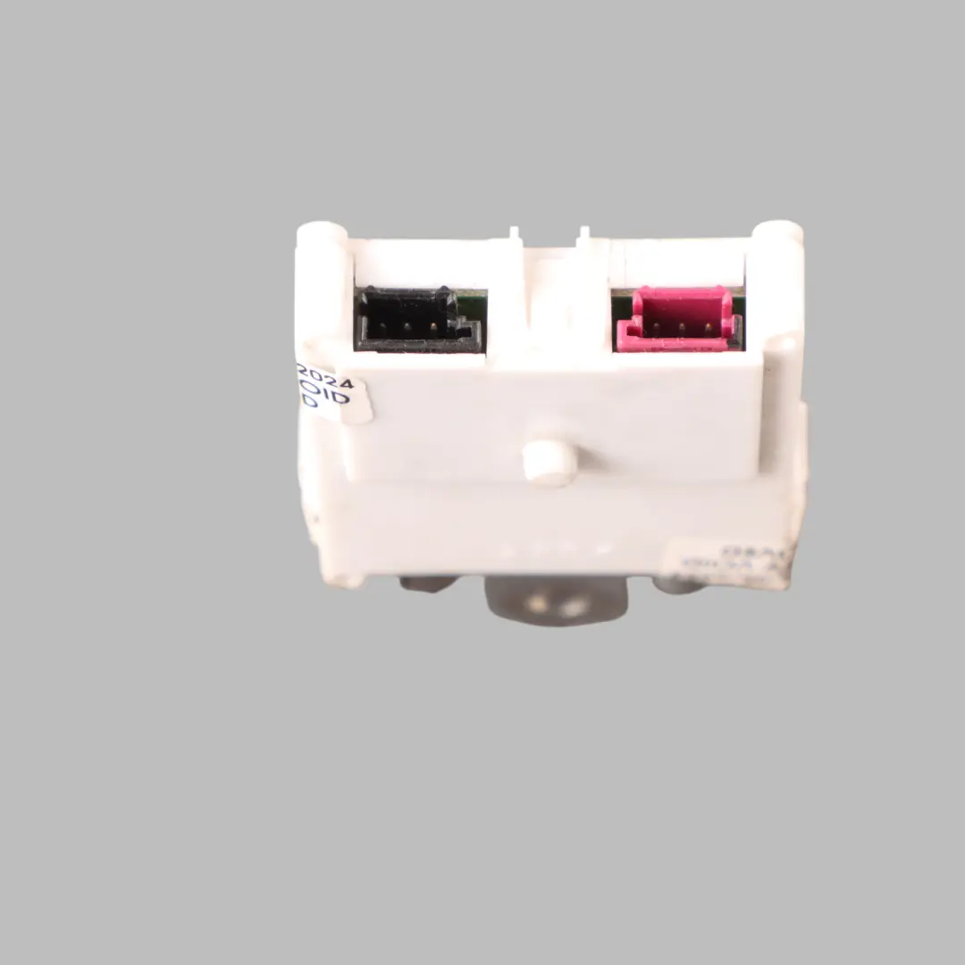 Aerial Antenna Amplifier Unit Module to Mercedes ML W164 with Part number A1648205389 Mercedes ML W164 Aerial Antenna Amplifier Unit Module - SKU A1648205389 - Part number A1648205389