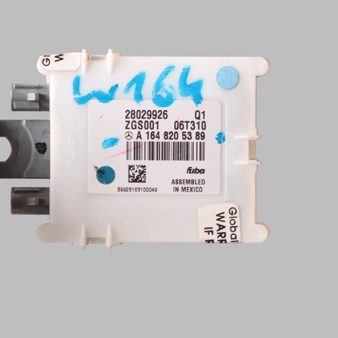Antenne Verstärkereinheit Modul für Mercedes ML W164 mit Teilenummer A1648205389 Mercedes ML W164 Antenne Verstärkereinheit Modul - SKU A1648205389 - Teilenummer A1648205389