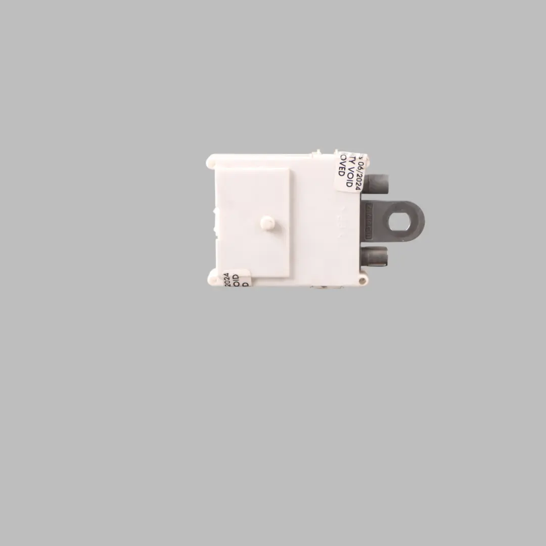 Module Amplificateur D'Antenne pour Mercedes ML W164 à propos du numéro de pièce A1648205389 Mercedes ML W164 Module Amplificateur D'Antenne - SKU A1648205389 - Numéro de pièce A1648205389