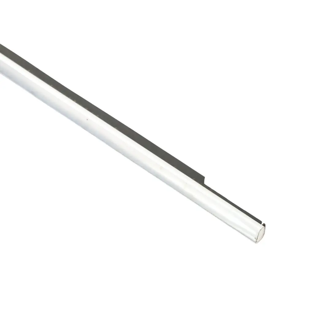 Joint De Vitre Arrière Droit pour Mercedes W166 à propos du numéro de pièce A1667350465 Mercedes W166 Joint De Vitre Arrière Droit - SKU A1667350465 - Numéro de pièce A1667350465