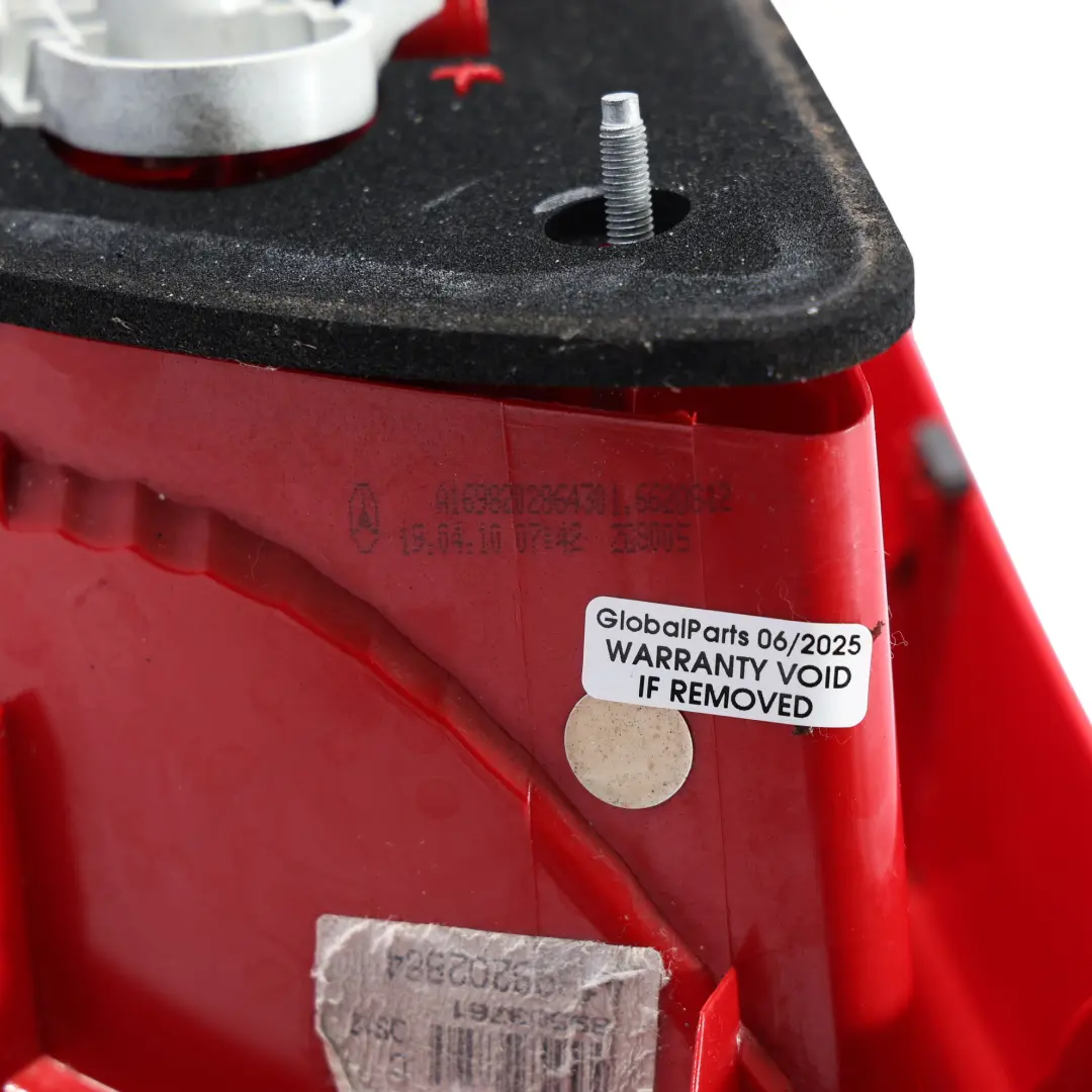 Luz Trasera Trasera Panel Lateral Derecho Luz Trasera para Mercedes W169 con número de pieza A1698202864 Mercedes W169 Luz Trasera Trasera Panel Lateral Derecho Luz Trasera - SKU A1698202864-2 - Número de pieza A1698202864