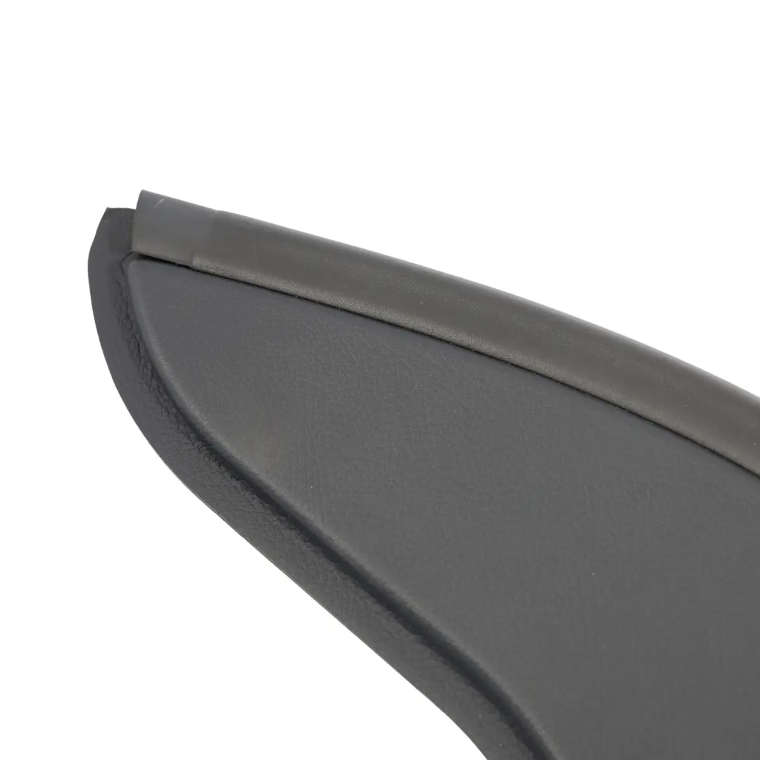 Copertura Ripiano Posteriore Sinistro Trim per Mercedes SLK R172 con numero di parte A1726902700 Mercedes SLK R172 Copertura Ripiano Posteriore Sinistro Trim - SKU A1726902700 - Numero di parte A1726902700