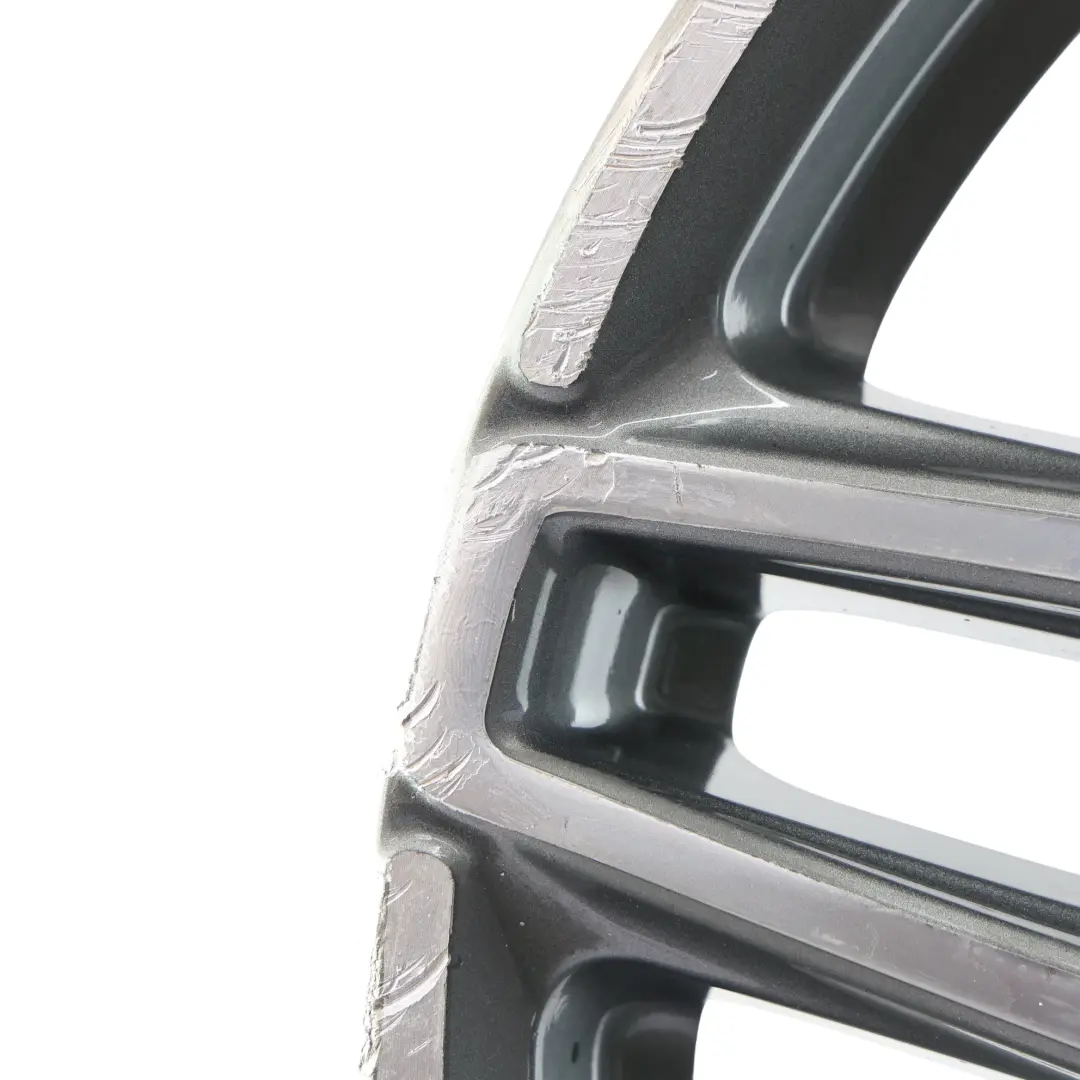 Leicht metall felge AMG 18" ET:52 7,5J 5 Doppelspeiche für Mercedes W176 mit Teilenummer A1764010700 Mercedes W176 Leicht metall felge AMG 18" ET:52 7,5J 5 Doppelspeiche - SKU A1764010700-2 - Teilenummer A1764010700