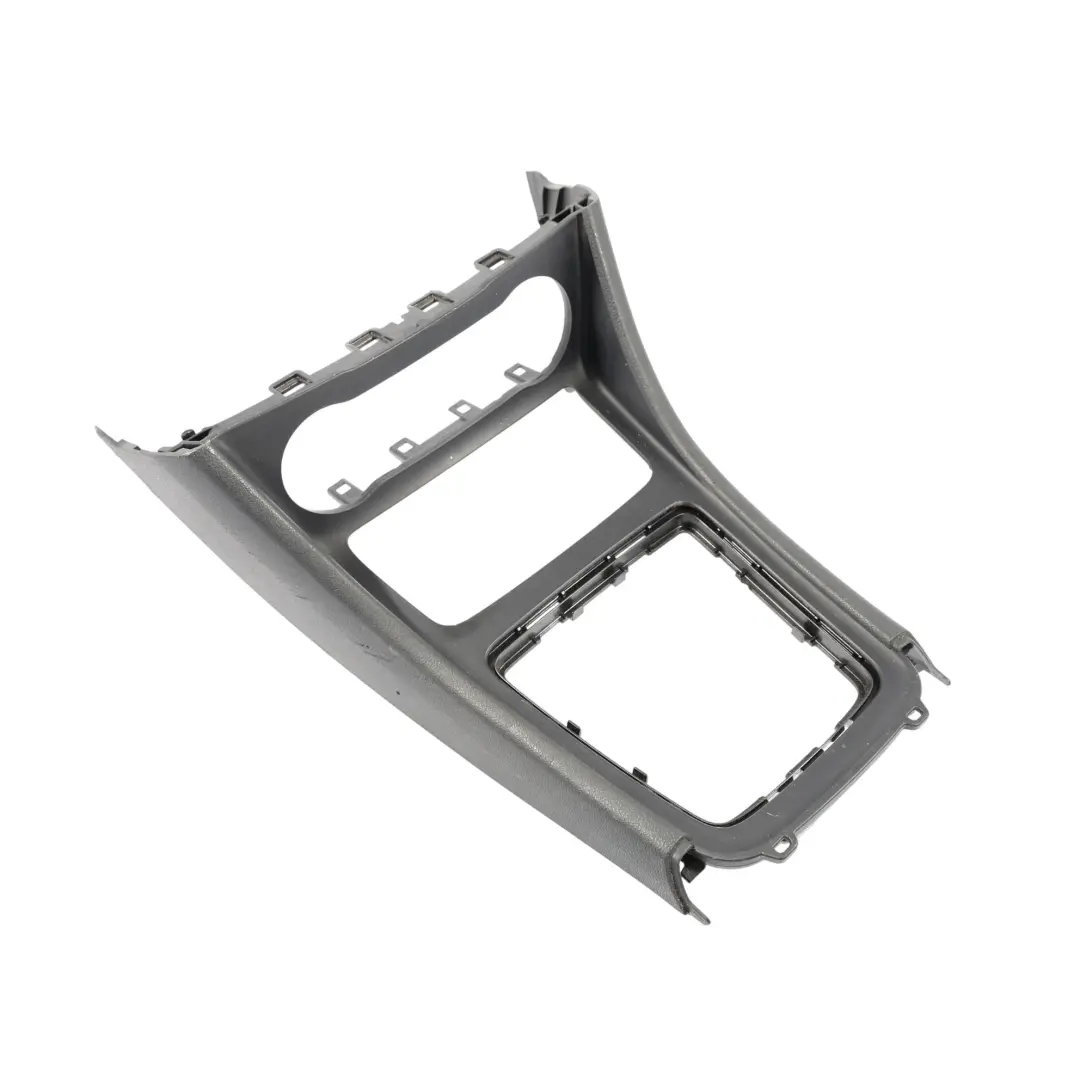 Mercedes W176 Central Panel Embellecedor Cajón Cenicero Negro - SKU A1766807100 - Número de pieza A1766807100