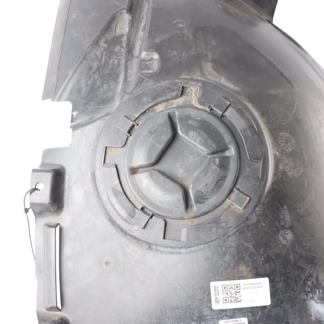 Protector Contra Salpicaduras Paso Rueda Delantero para Mercedes W177 con número de pieza A1776901203 Mercedes W177 Protector Contra Salpicaduras Paso Rueda Delantero - SKU A1776901203 - Número de pieza A1776901203