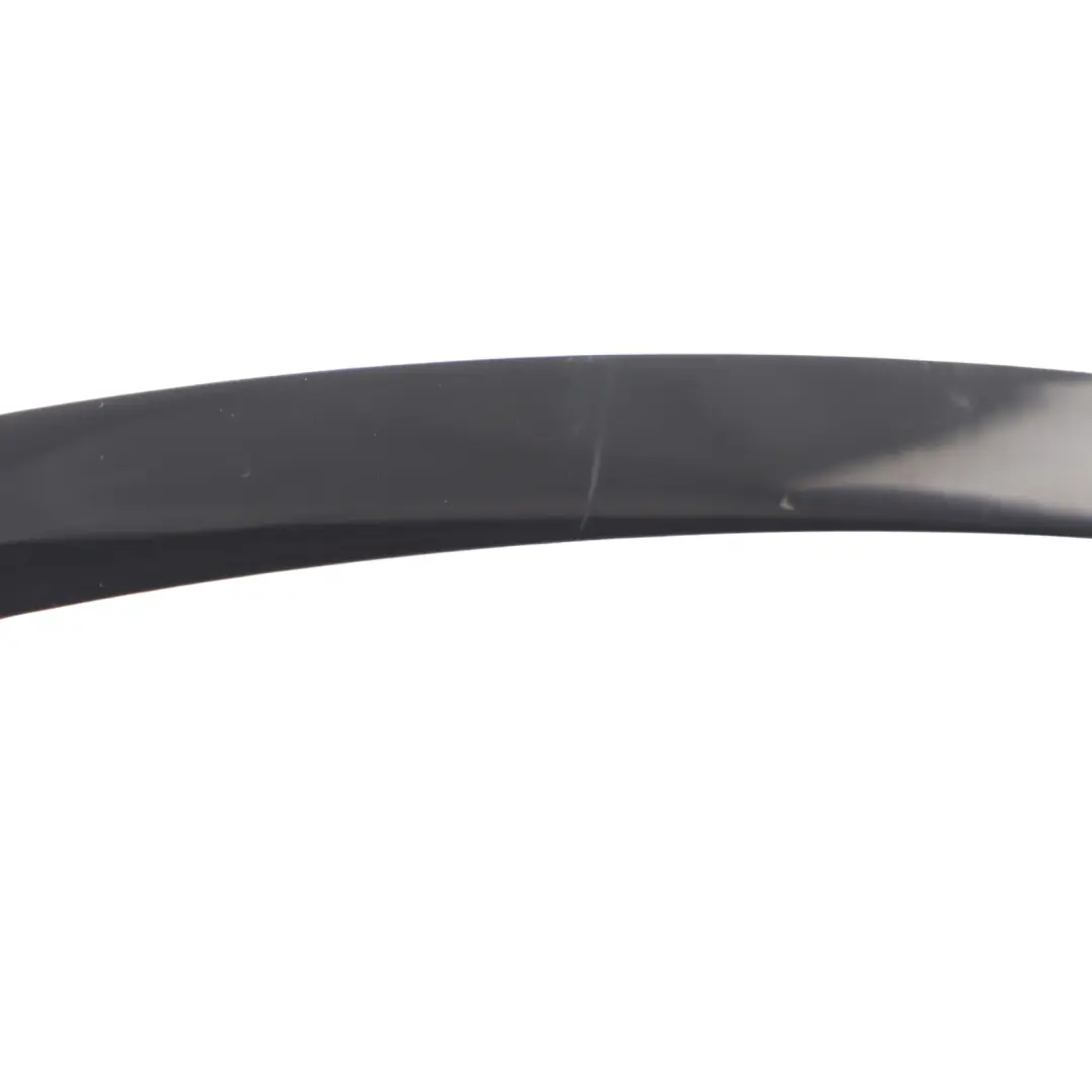 Cubierta Ambellecedor Ventanilla Trasera Izquierda para Mercedes W177 con número de pieza A1777354300 Mercedes W177 Cubierta Ambellecedor Ventanilla Trasera Izquierda - SKU A1777354300 - Número de pieza A1777354300