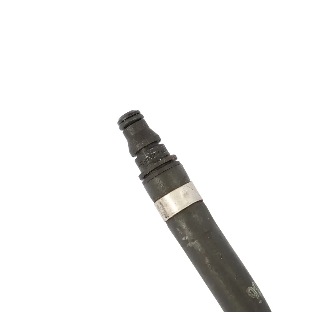 Tuyau De Refroidissement D'Eau pour Mercedes W204 à propos du numéro de pièce A2045011825 Mercedes W204 Tuyau De Refroidissement D'Eau - SKU A2045011825 - Numéro de pièce A2045011825