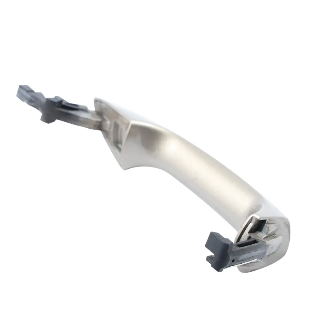 Maniglia Porta Anteriore Posteriore Destra Sanidine Beige - 798 per Mercedes W204 con numero di parte A2047600270 Mercedes W204 Maniglia Porta Anteriore Posteriore Destra Sanidine Beige - 798 - SKU A2047600270-SAN - Numero di parte A2047600270