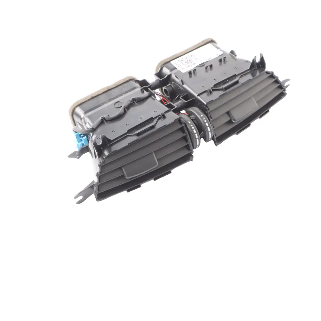 Tableau Buse D'Air Ventilation Centre A2048304054 pour Mercedes W204 à propos du numéro de pièce A2048306154 Mercedes W204 Tableau Buse D'Air Ventilation Centre A2048304054 - SKU A2048306154 - Numéro de pièce A2048306154