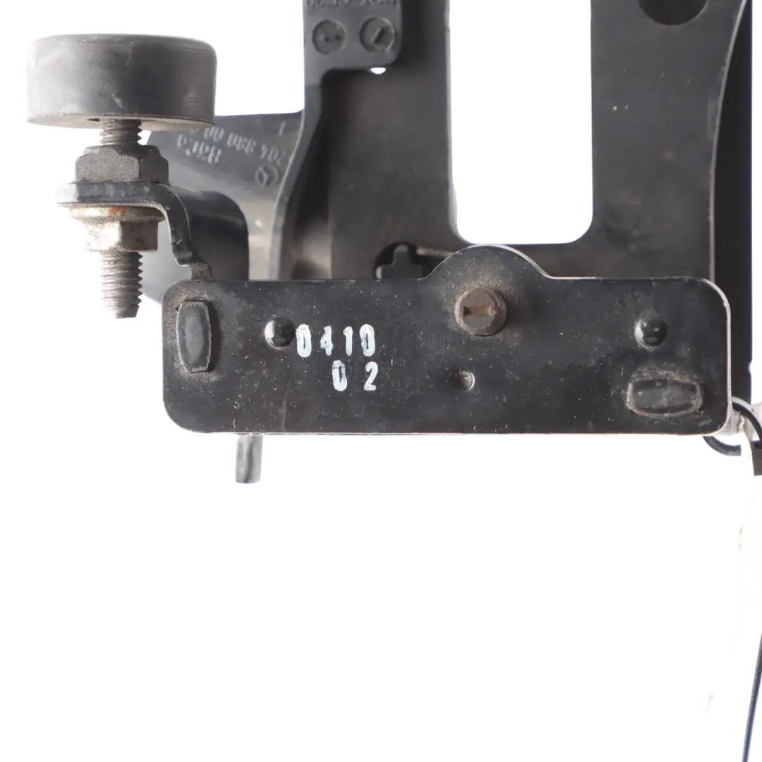 Bonnet Hood Lock Catch to Mercedes W204 ML W166 Engine with Part number A2048800064 Mercedes W204 ML W166 Engine Bonnet Hood Lock Catch - SKU A2048800064-1 - Part number A2048800064