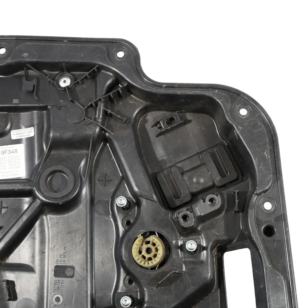 Elevalunas Trasero Panel Elevador Izquierdo para Mercedes W205 con número de pieza A2057307901 Mercedes W205 Elevalunas Trasero Panel Elevador Izquierdo - SKU A2057307901 - Número de pieza A2057307901