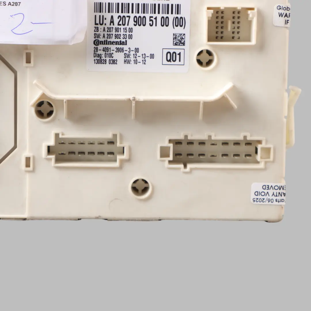 Roof Top Control Unit Module ECU to Mercedes A207 Convertible with Part number A2079005100 Mercedes A207 Convertible Roof Top Control Unit Module ECU - SKU A2079005100 - Part number A2079005100