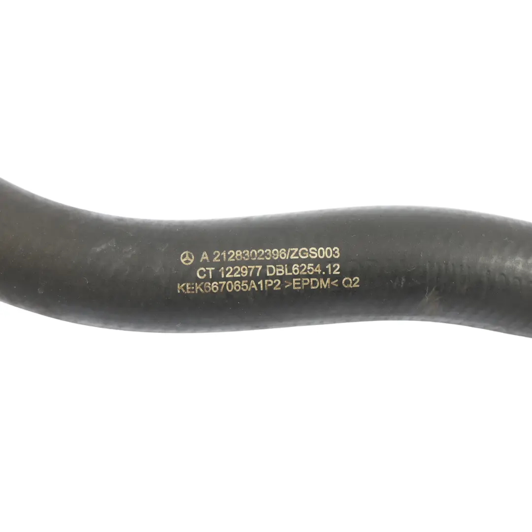 Mercedes W212 Tuyau D'Eau De Refroidissement Du Moteur - SKU A2128302396 - Numéro de pièce A2128302396
