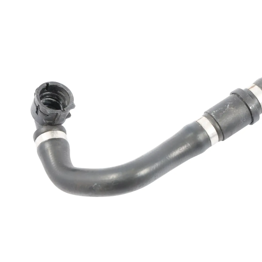 Przewód Rura Wąż Chłodnicy Wody do Mercedes W213 o numerze A2135015301 Mercedes W213 Przewód Rura Wąż Chłodnicy Wody - SKU A2135015301 - Numer Części A2135015301