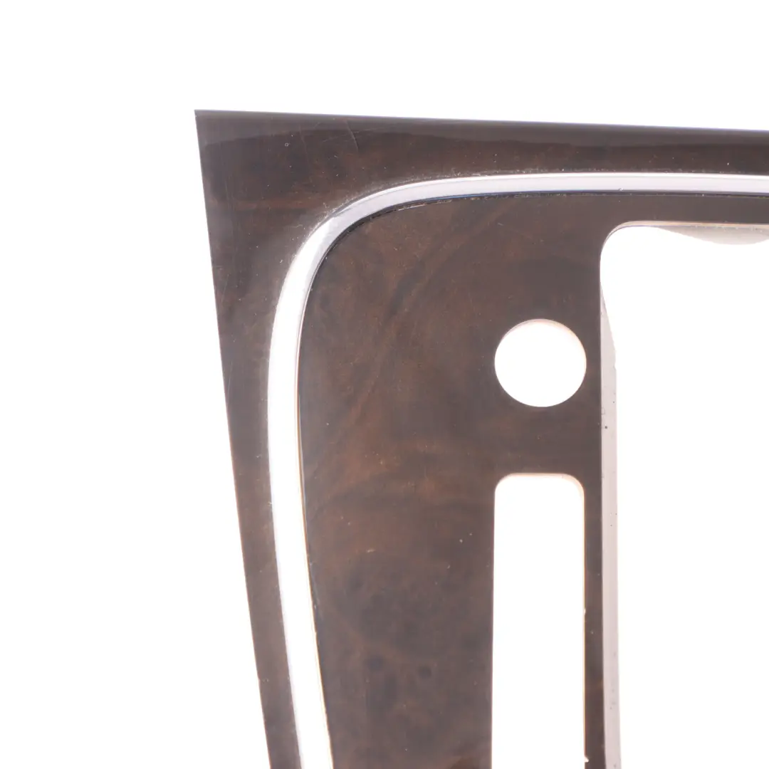 Cubierta Panel Selector Cambios Automático Madera para Mercedes C219 con número de pieza A2196801036 Mercedes C219 Cubierta Panel Selector Cambios Automático Madera - SKU A2196801036 - Número de pieza A2196801036