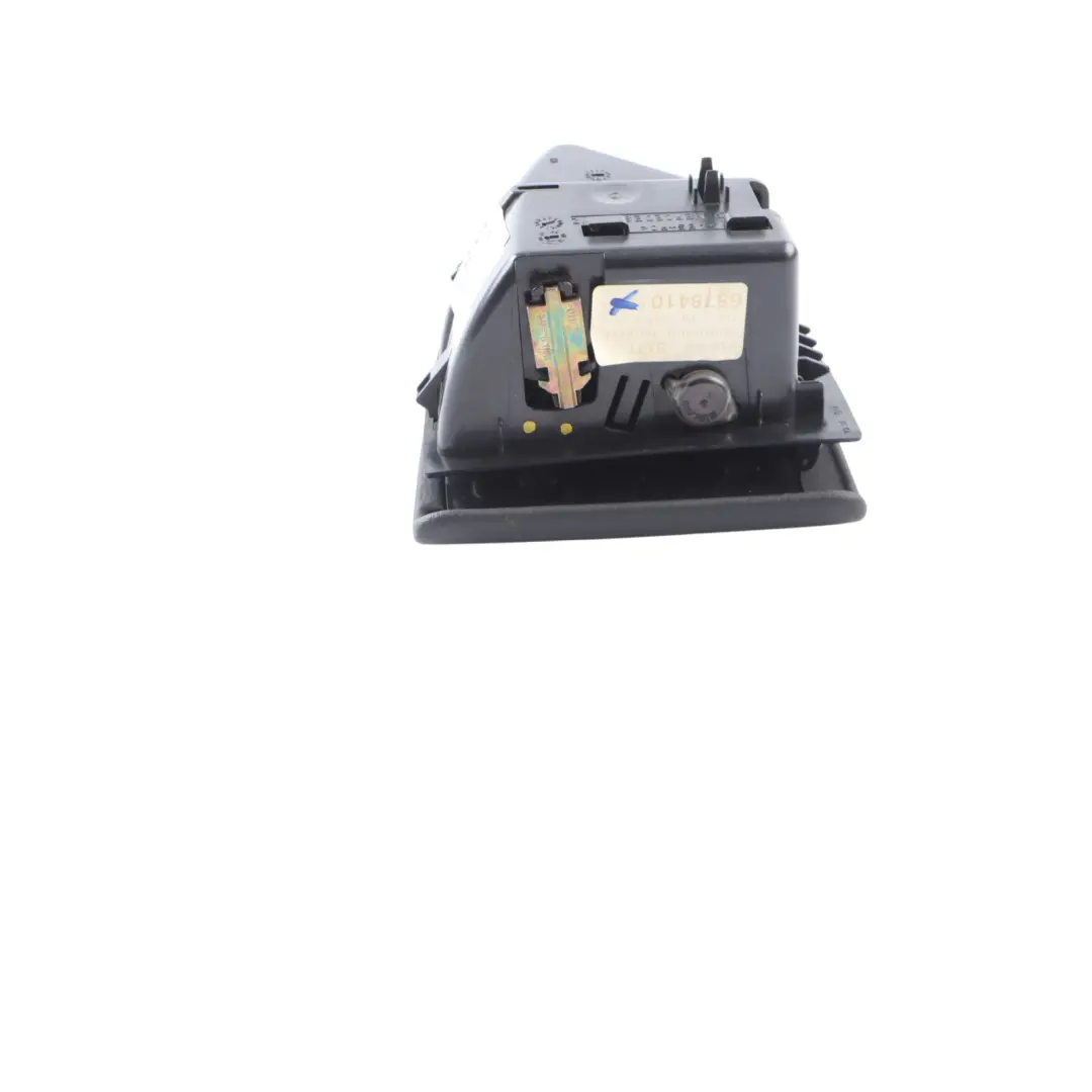 Türkarte Aschenbecher Leder Schwarz Hinten Links für Mercedes CLS C219 mit Teilenummer A2198100130 Mercedes CLS C219 Türkarte Aschenbecher Leder Schwarz Hinten Links - SKU A2198100130 - Teilenummer A2198100130