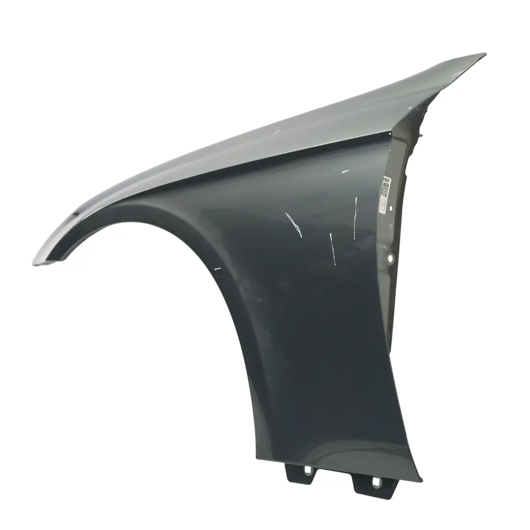 Pannello Laterale Alare Anteriore Sinistro Flint Grey - 368 per Mercedes C219 con numero di parte A2198800718 Mercedes C219 Pannello Laterale Alare Anteriore Sinistro Flint Grey - 368 - SKU A2198800718-FLG - Numero di parte A2198800718