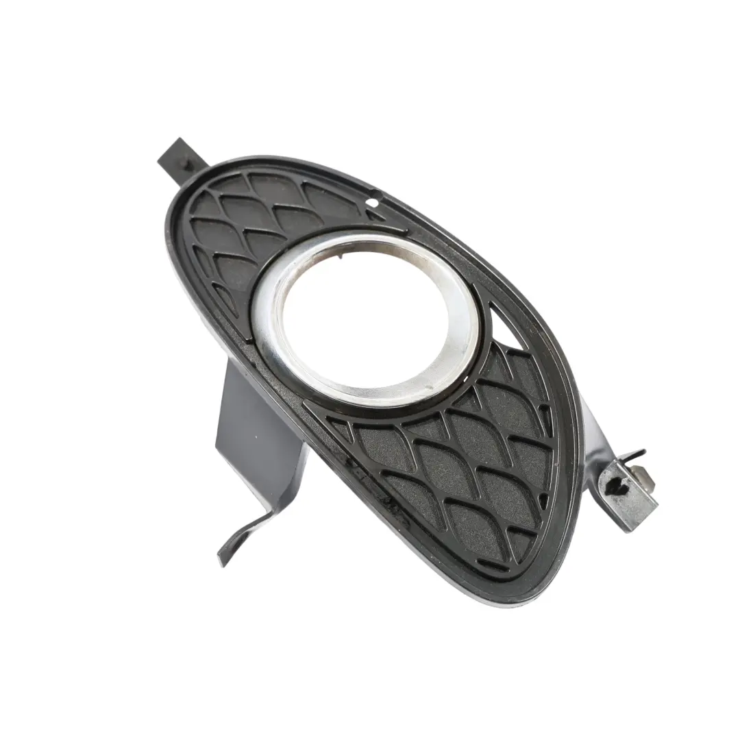 Rejilla Protección Faros Antiniebla Delanteros Derecha para Mercedes C219 con número de pieza A2198850623 Mercedes C219 Rejilla Protección Faros Antiniebla Delanteros Derecha - SKU A2198850623 - Número de pieza A2198850623