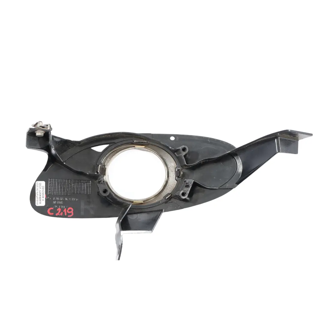 Griglia Coprifaro Fendinebbia Anteriore Destra per Mercedes C219 con numero di parte A2198850623 Mercedes C219 Griglia Coprifaro Fendinebbia Anteriore Destra - SKU A2198850623 - Numero di parte A2198850623