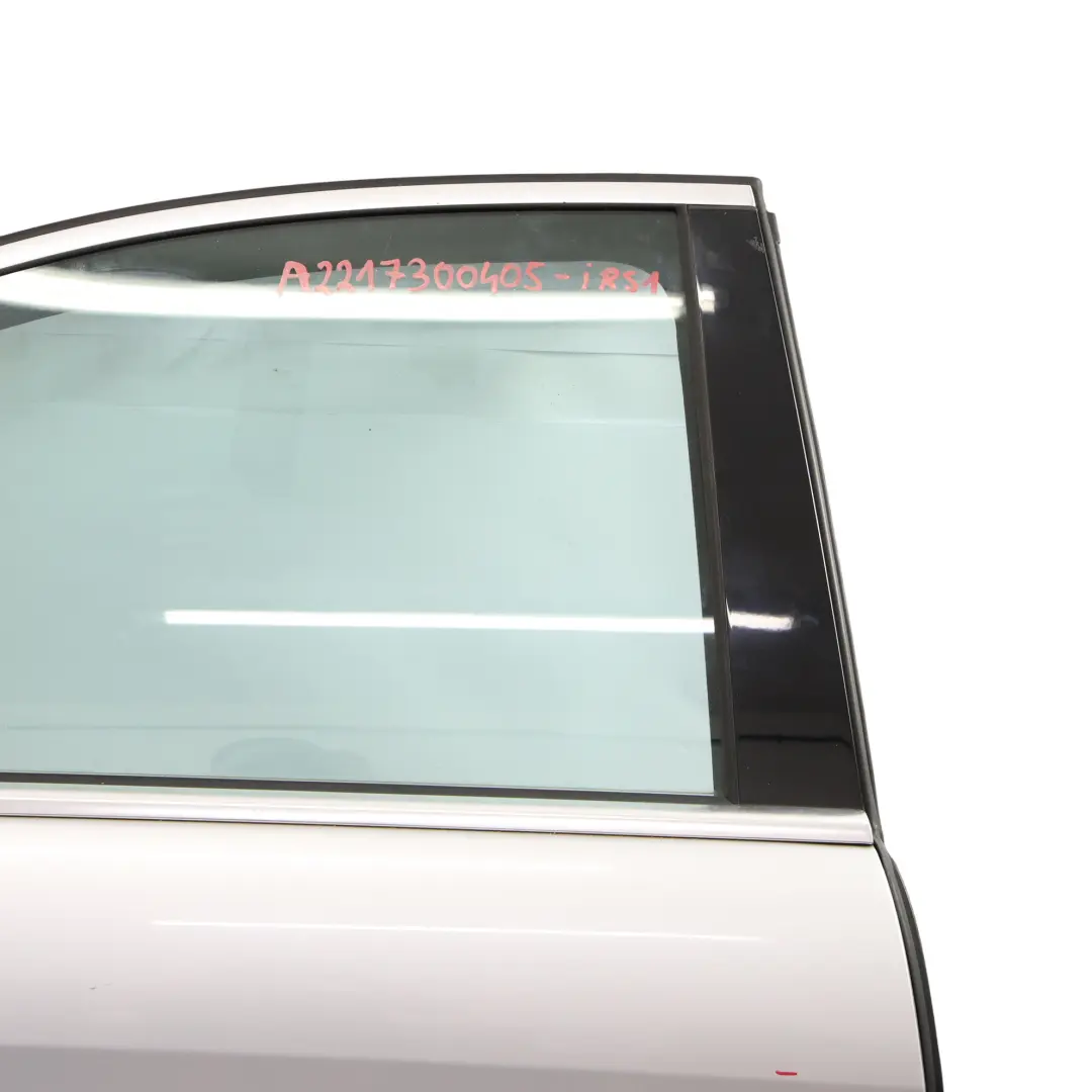 Arrière Droite Iridium Silver Metallic Argent - 775 pour Mercedes W221 Porte à propos du numéro de pièce A2217300405 Mercedes W221 Porte Arrière Droite Iridium Silver Metallic Argent - 775 - SKU A2217300405-IRS1 - Numéro de pièce A2217300405