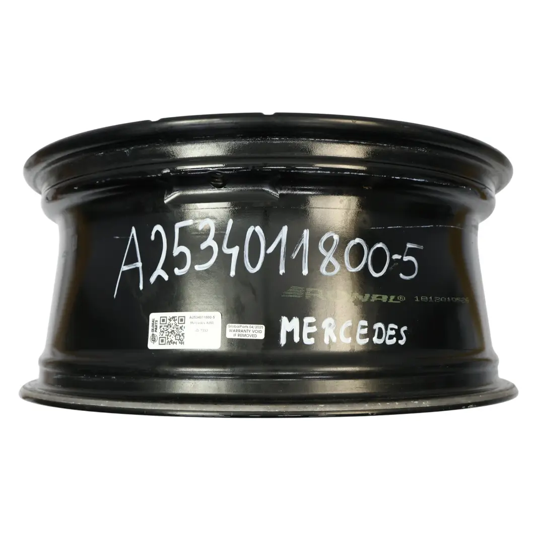 Czarna Alufelga Felga 19" 8J ET:38 do Mercedes GLC X253 C253 AMG o numerze A2534011800 Mercedes GLC X253 C253 AMG Czarna Alufelga Felga 19" 8J ET:38 - SKU A2534011800-5 - Numer Części A2534011800