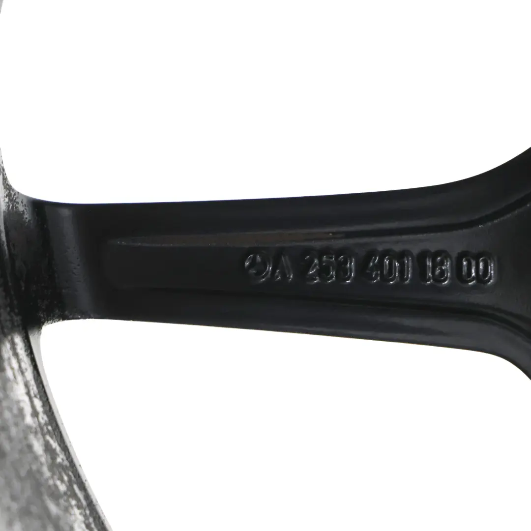 Czarna Alufelga Felga 19" 8J ET:38 do Mercedes GLC X253 C253 AMG o numerze A2534011800 Mercedes GLC X253 C253 AMG Czarna Alufelga Felga 19" 8J ET:38 - SKU A2534011800-5 - Numer Części A2534011800