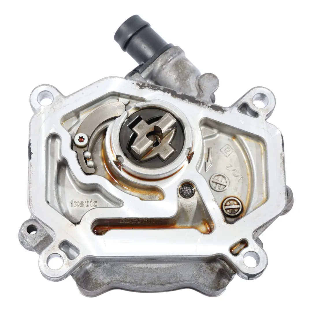 Vacuum Pump Mercedes W204 C218 A207 W167 Petrol Engine to with Part number A2702300365 Vacuum Pump Mercedes W204 C218 A207 W167 Petrol Engine - SKU A2702300365 - Part number A2702300365