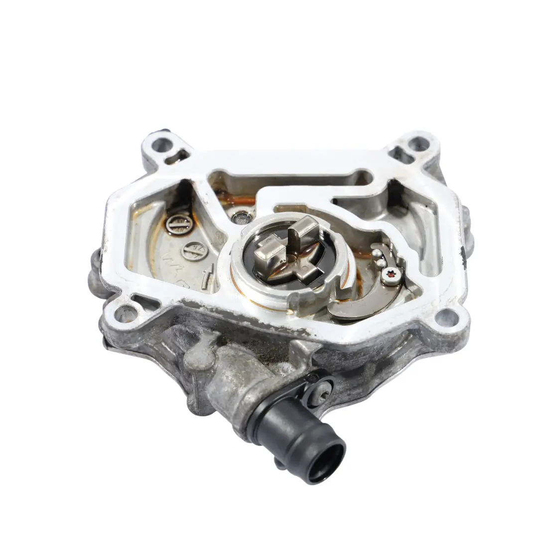 Vacuum Pump Mercedes W204 C218 A207 W167 Petrol Engine to with Part number A2702300365 Vacuum Pump Mercedes W204 C218 A207 W167 Petrol Engine - SKU A2702300365 - Part number A2702300365