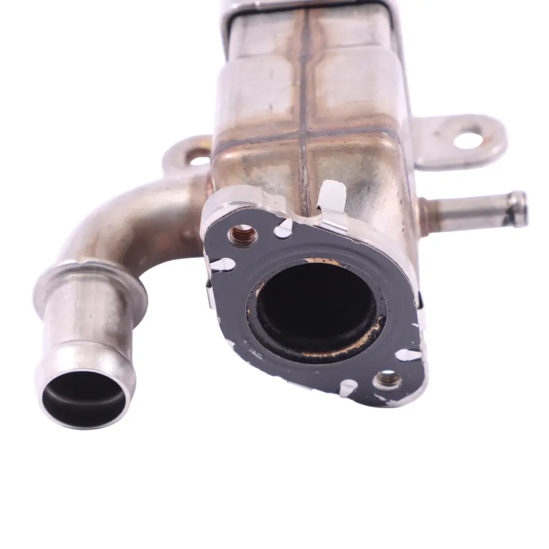 Raffreddatore EGR Mercedes W205 W212 W213 M274 Raffreddamento Gas per con numero di parte A2741420379 Raffreddatore EGR Mercedes W205 W212 W213 M274 Raffreddamento Gas - SKU A2741420379 - Numero di parte A2741420379