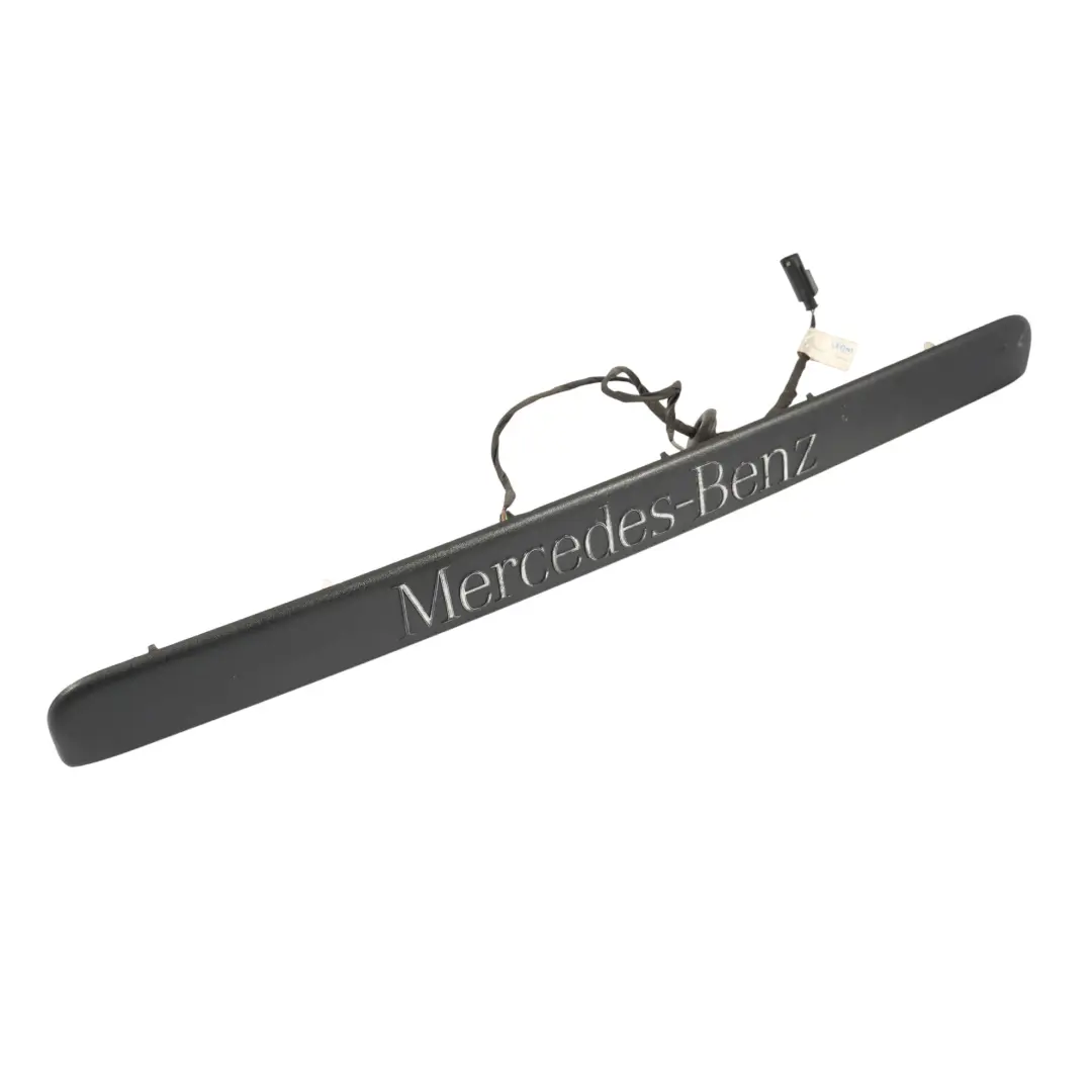  Embellecedor Maletero Mercedes W639 Tapa Trasera Panel Tapa Maletero - SKU A6397432630-1 - Número de pieza A6397432630