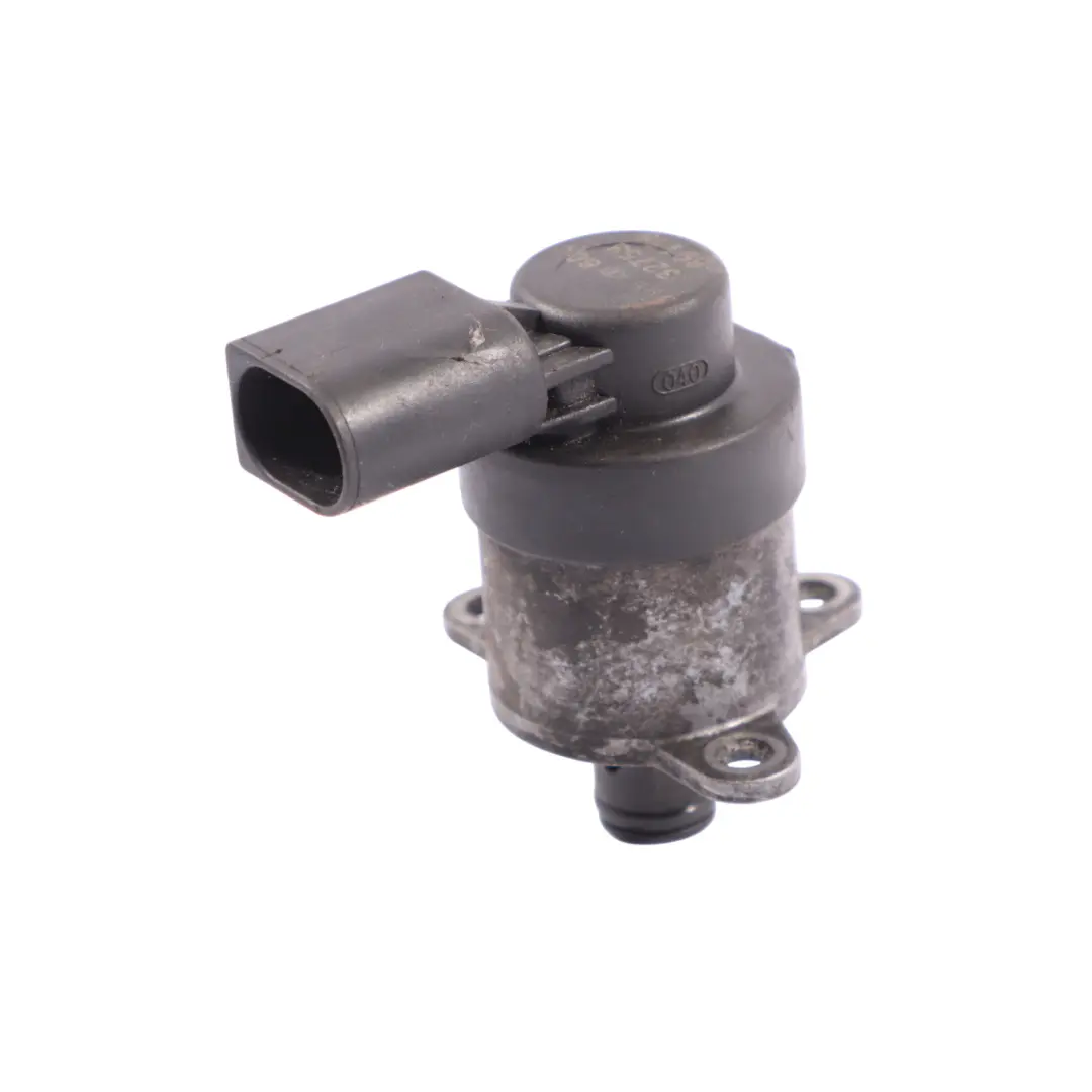 OM646 Diesel Kraftstoffdruckpumpe Steuerventil für Mercedes W203 mit Teilenummer A6460740084 Mercedes W203 OM646 Diesel Kraftstoffdruckpumpe Steuerventil - SKU A6460740084 - Teilenummer A6460740084