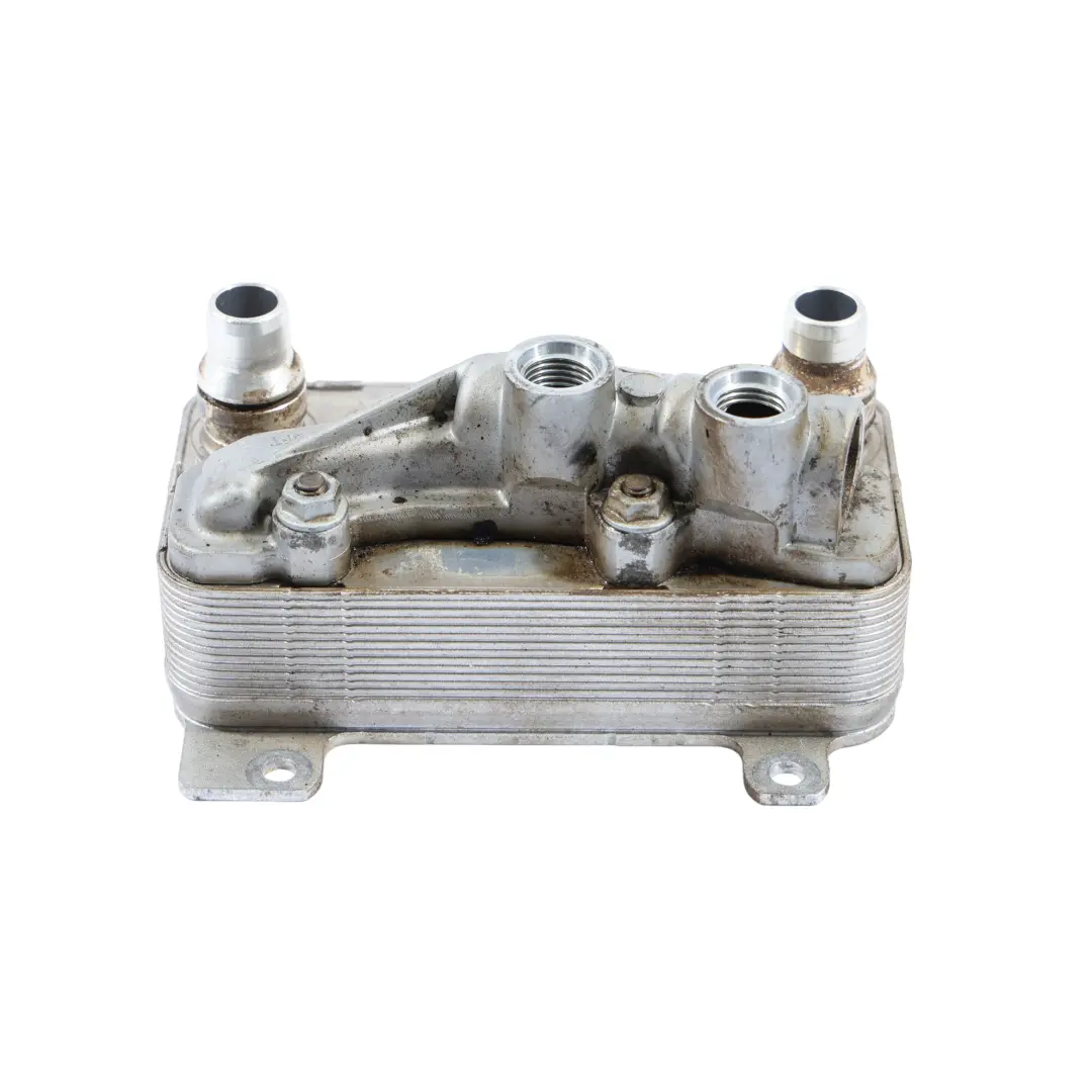 W907 OM654 Diesel Engine Oil Cooler to Mercedes with Part number A9075001500 Mercedes W907 OM654 Diesel Engine Oil Cooler - SKU A9075001500 - Part number A9075001500