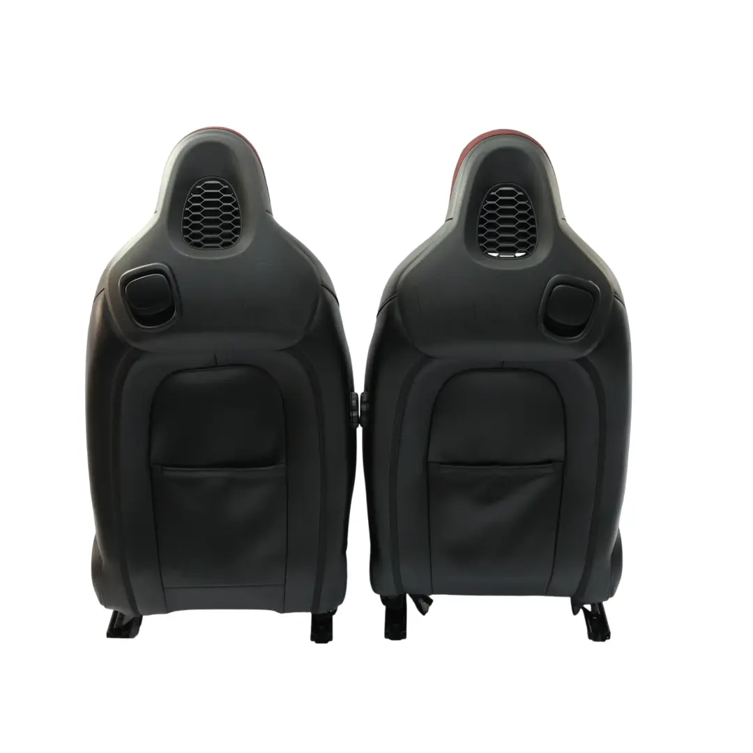 Komplet Foteli Sport Grzane Czarno Czerwone do Mini F56 John Cooper Works o numerze F56-SPORT-HALFLEATHER-DINAMICA Mini F56 John Cooper Works Komplet Foteli Sport Grzane Czarno Czerwone - SKU F56-SPORT-HALFLEATHER-DINAMICA-RED - Numer Części F56-SPORT-HALFLEATHER-DINAMICA