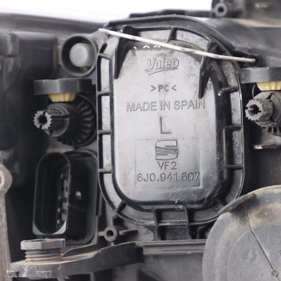 6J Halogen Headlight Headlamp Light Lamp Front Left N/S to Seat Ibiza with Part number 6J2941005K Seat Ibiza 6J Halogen Headlight Headlamp Light Lamp Front Left N/S - SKU RHD-6J2941005K - Part number 6J2941005K