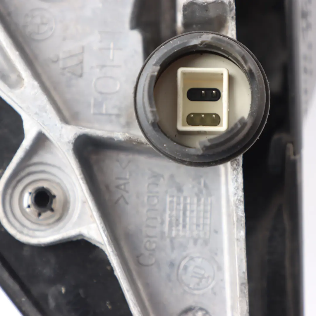 High Gloss Wing Mirror Right O/S Titansilber Metallic - 354 to BMW E87 LCI M Sport with Part number 7268146 BMW E87 LCI M Sport High Gloss Wing Mirror Right O/S Titansilber Metallic - 354 - SKU RHD-7268146-TS - Part number 7268146