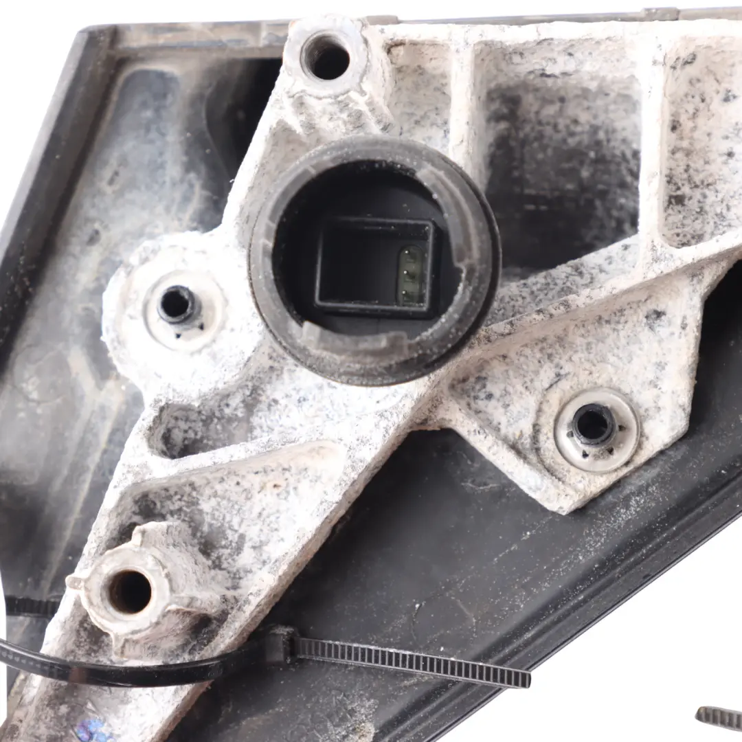 Fold Right Wing Mirror Base O/S to BMW E90 E91 LCI M Sport Power with Part number 7282586 BMW E90 E91 LCI M Sport Power Fold Right Wing Mirror Base O/S - SKU RHD-7282586-2 - Part number 7282586