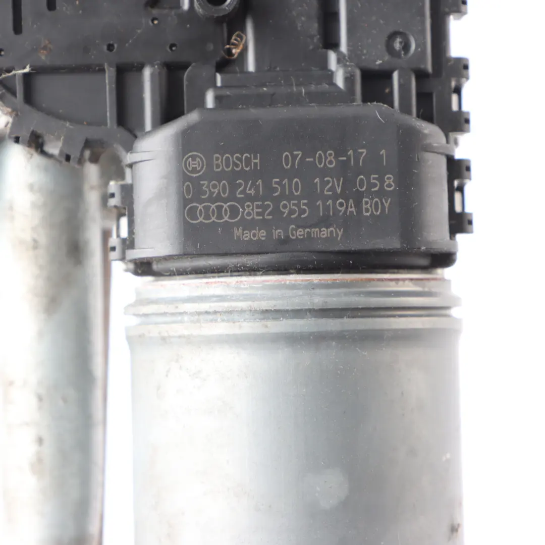 Windscreen Wiper Motor Linkage Mechanism Assembly to Audi A4 B7 with Part number 8E2955023F Audi A4 B7 Windscreen Wiper Motor Linkage Mechanism Assembly - SKU RHD-8E2955023F - Part number 8E2955023F