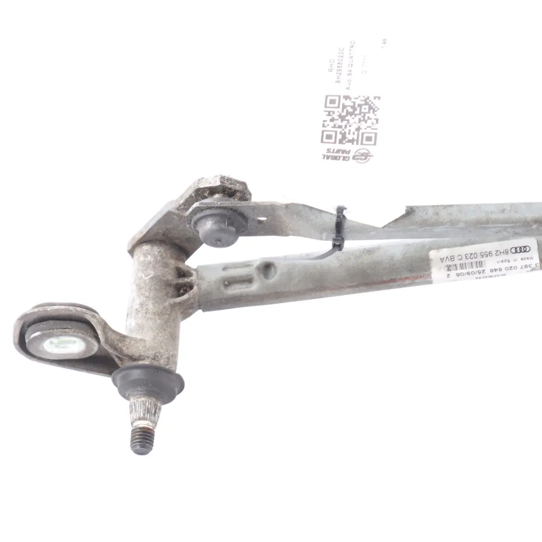 Windscreen Wiper Motor Linkage Mechanism Assembly 8H2955023C to Audi A4 B7 with Part number 8H2955603A Audi A4 B7 Windscreen Wiper Motor Linkage Mechanism Assembly 8H2955023C - SKU RHD-8H2955603A - Part number 8H2955603A