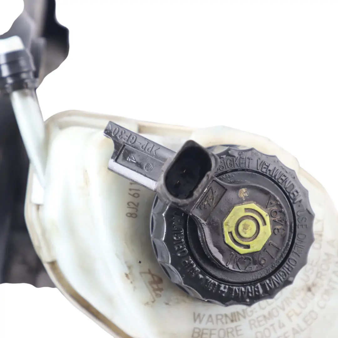 Cylinder Brake Booster Servo Reservoir to Audi TT 8J 2.0 TFSI Master with Part number 8J2614105P Audi TT 8J 2.0 TFSI Master Cylinder Brake Booster Servo Reservoir - SKU RHD-8J2614105P - Part number 8J2614105P